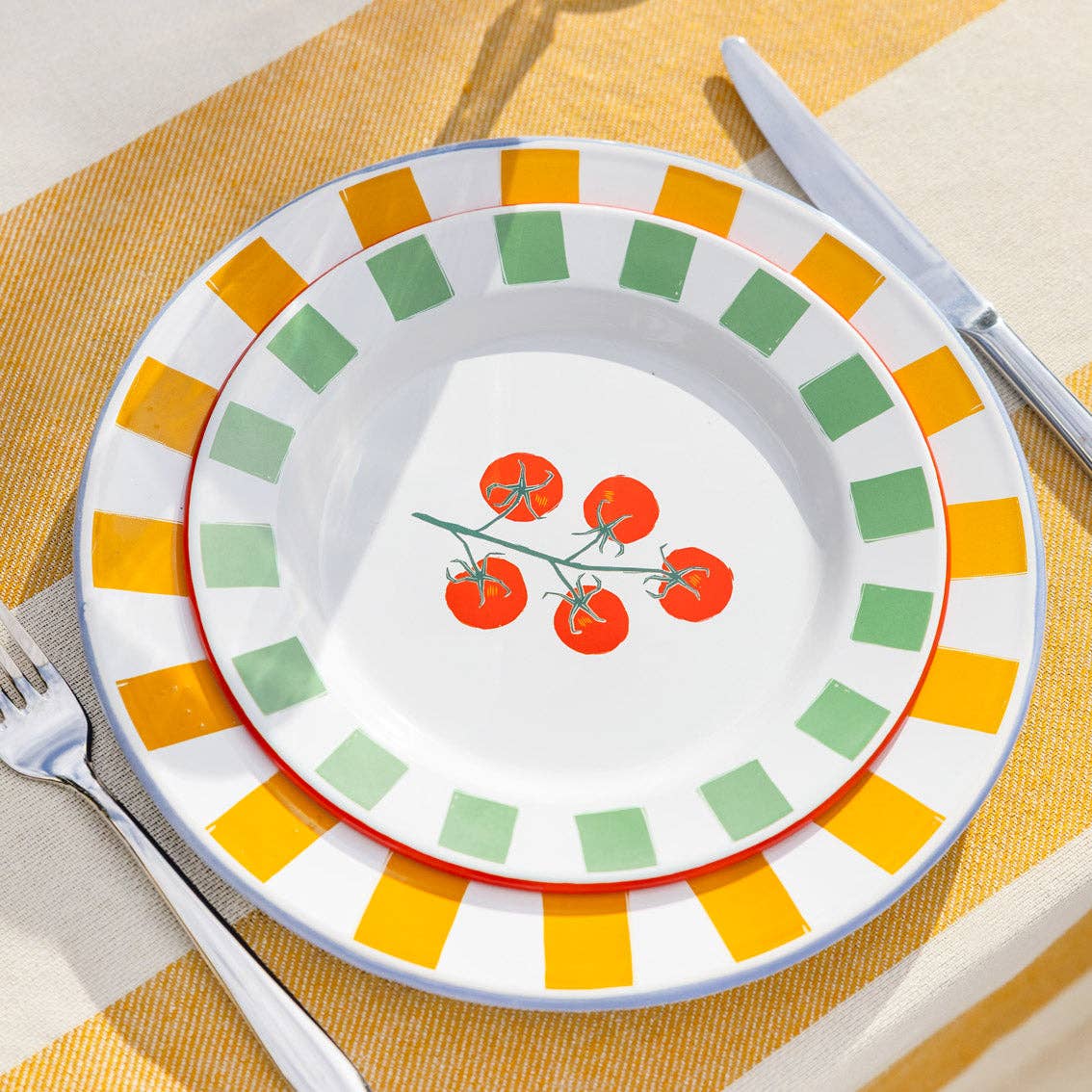 Tomato Enamel Plate - 20cm | Kitchenware |